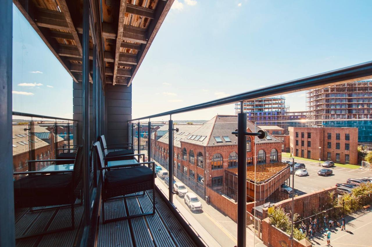 King Deluxe City Apt Large Balcony& Free Parking! Leeds  Extérieur photo