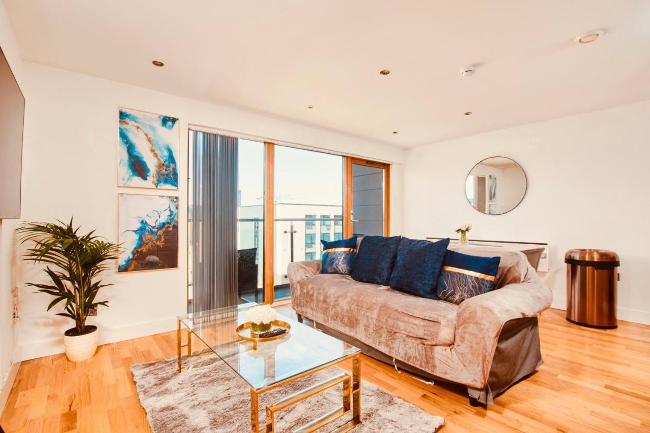 King Deluxe City Apt Large Balcony& Free Parking! Leeds  Extérieur photo