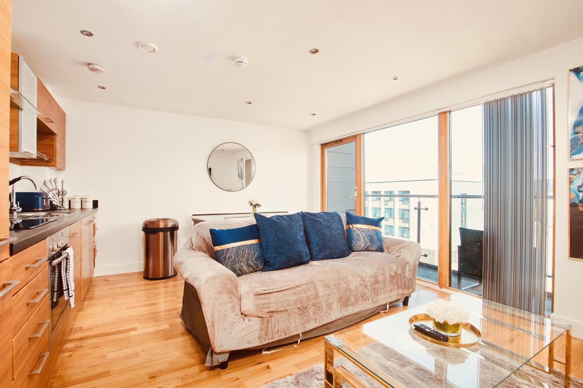 King Deluxe City Apt Large Balcony& Free Parking! Leeds  Extérieur photo